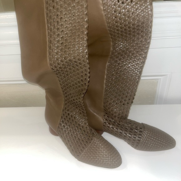Ferragamo knee high cut out boots size 7c. New - Picture 8 of 15